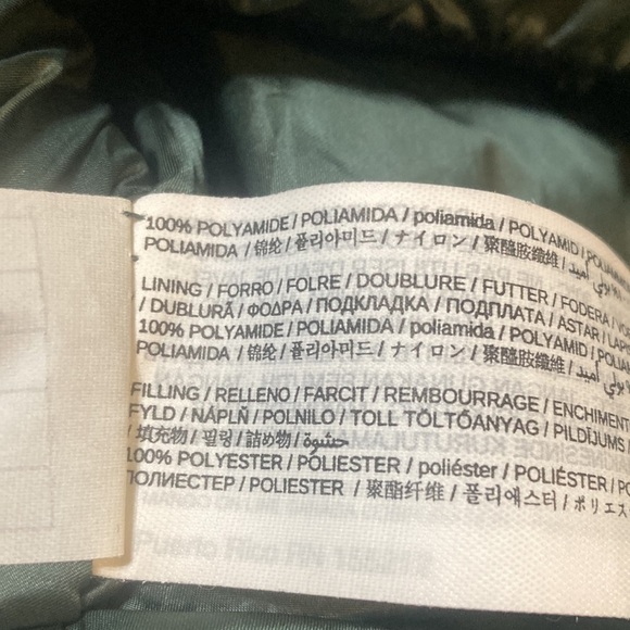 Dark green hooded zip front puffer coat size S - Picture 5 of 11